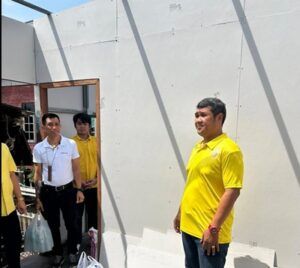 องค์การบริหารส่วนตำบลลาดชิด นำโดย นายชวฤทธิ์ บริสุทธิ์ นายกองค์การบริหารส่วนตำบลลาดชิด ข้าราชการ อบต.ลาดชิด ลงพื้นที่ตรวจเยี่ยมความคืบหน้า โครงการซ่อมแซมบ้านผู้ยากไร้