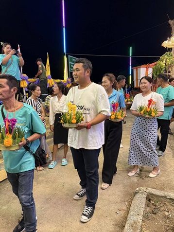 นายชวฤทธิ์ บริสุทธิ์ นายกองค์การบริหารส่วนตำบลลาดชิด มอบหมายให้ นายรังสรรค์ เล็กประทุม รองนายก เข้ารวมงานประเพณีลอยกระทง ณ วัดหน้าโคก วันที่ 15 พฤศจิกายน 2567